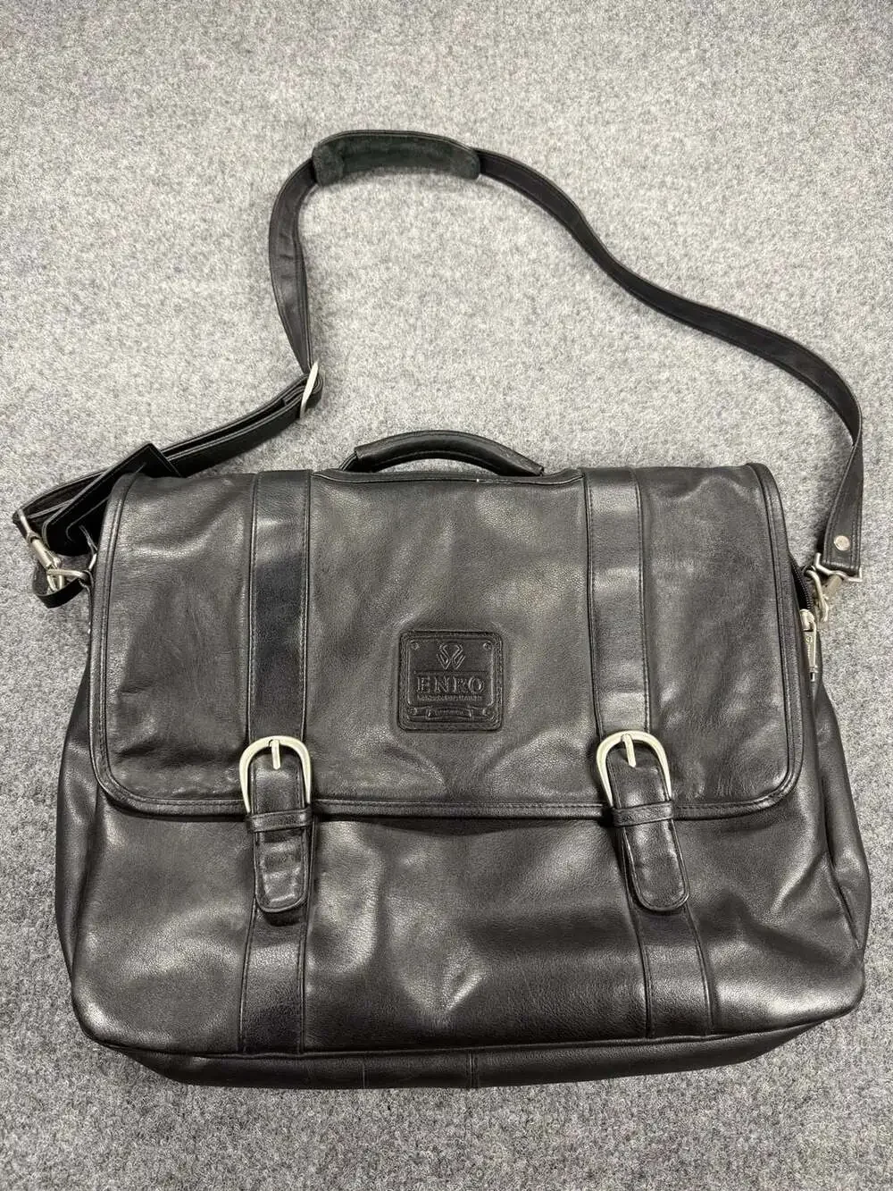 Enro Jaguar Handcrafted Leather Laptop Briefcase Messenger Bag
